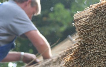 professional Marshall Meadows thatchers